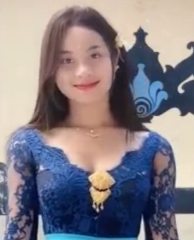 Video Viral Gadis Cantik Kebaya Biru ABG Toge Indonesia Terbaru 2025