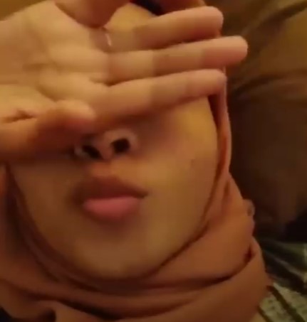 Indonesia Viral Abg Hijab Ukhty Lihatin Apem Ke Pacar Malah Digenjot Top Global Video Indo Terbaru New 2025